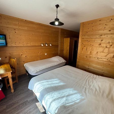 Le Schuss Hotel Chatel Exterior photo