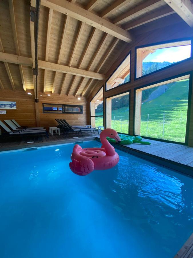 Le Schuss Hotel Chatel Exterior photo