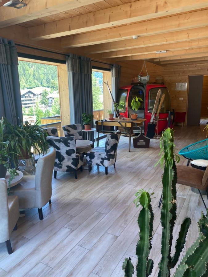 Le Schuss Hotel Chatel Exterior photo