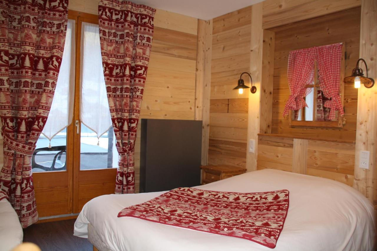 Le Schuss Hotel Chatel Exterior photo