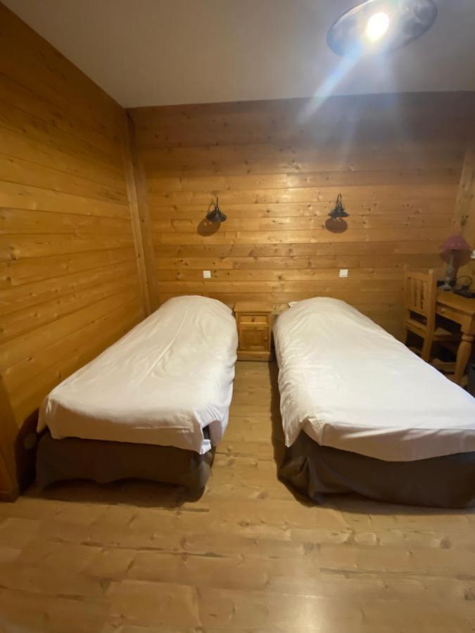 Le Schuss Hotel Chatel Exterior photo