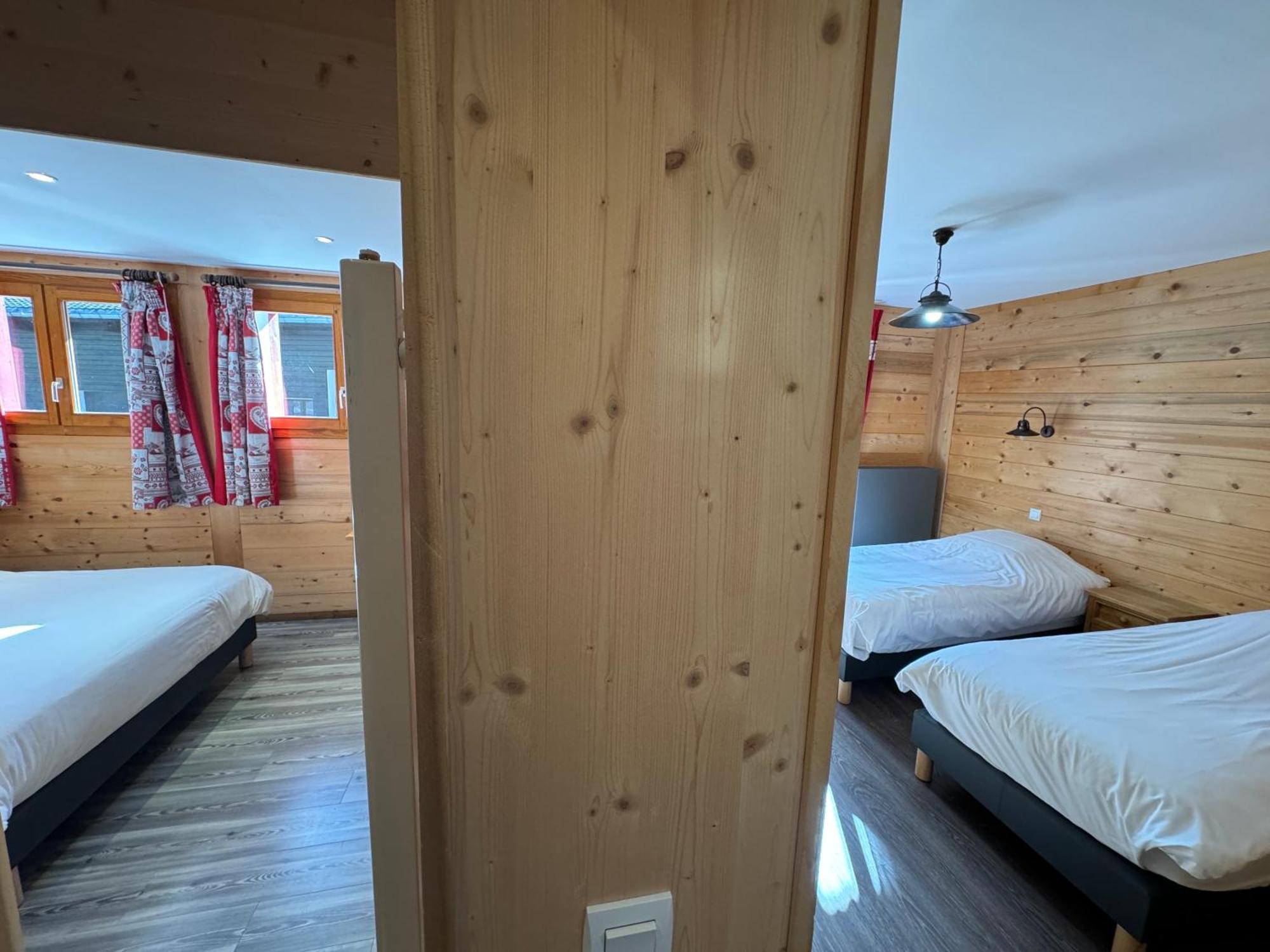 Le Schuss Hotel Chatel Exterior photo